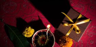 Light Up Diwali With Enriching Lifestyle Gifts For Your Colleague